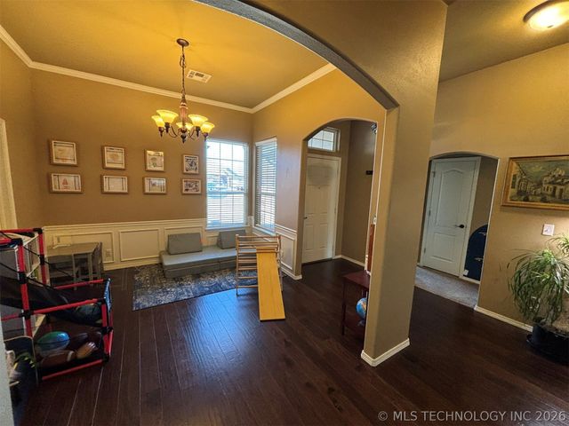 3309 E Hudson Street, Broken Arrow, OK 74014