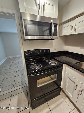 925 PHILLIPS Street 2, Jacksonville, FL 32207