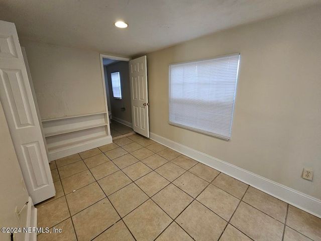 925 PHILLIPS Street 2, Jacksonville, FL 32207