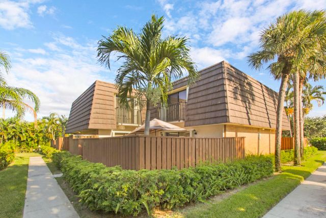 1909 19th Court 33a, Jupiter, FL 33477