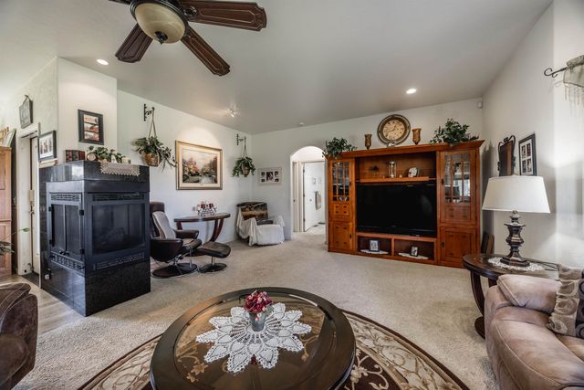 64372 Jig Road, Montrose, CO 81401