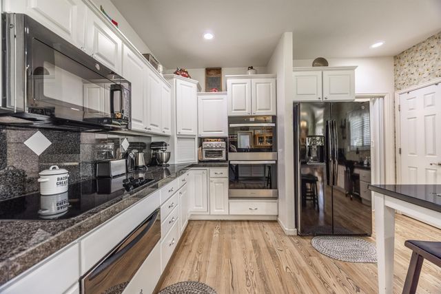 64372 Jig Road, Montrose, CO 81401
