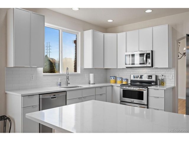 20175 Edinborough Pl, Parker, CO 80138