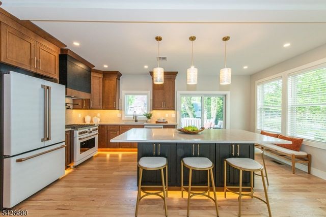 43 Alexander Ave, Montclair Twp., NJ 07043