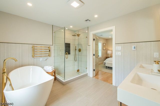 43 Alexander Ave, Montclair Twp., NJ 07043