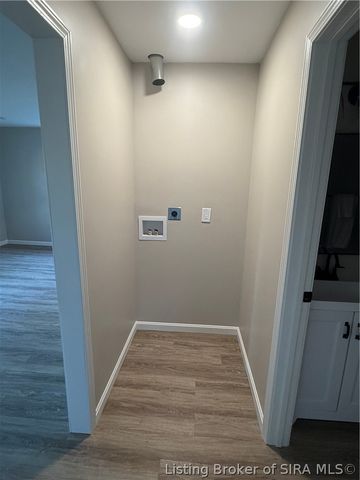 205 W Bowne Boulevard W, Clarksville, IN 47129