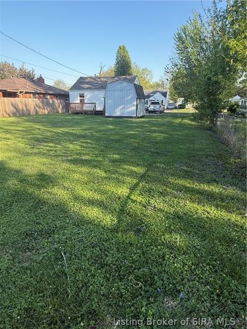 205 W Bowne Boulevard W, Clarksville, IN 47129