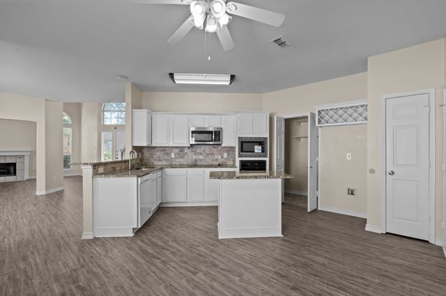 6016 Willow Wood Lane, Dallas, TX 75252