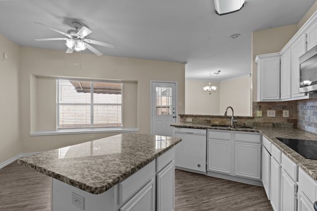 6016 Willow Wood Lane, Dallas, TX 75252