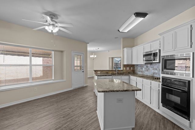 6016 Willow Wood Lane, Dallas, TX 75252