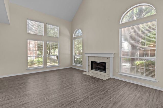 6016 Willow Wood Lane, Dallas, TX 75252