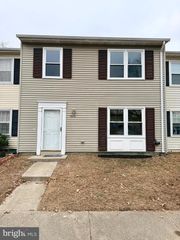 9618 INVERARY CT, Lorton, VA 22079