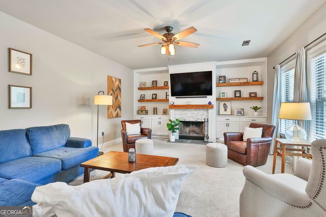 103 Fox Hall Crossing W, Senoia, GA 30276