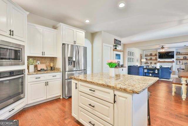 103 Fox Hall Crossing W, Senoia, GA 30276