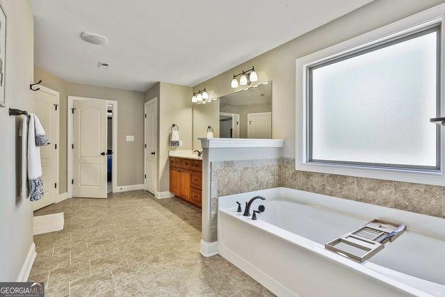 103 Fox Hall Crossing W, Senoia, GA 30276