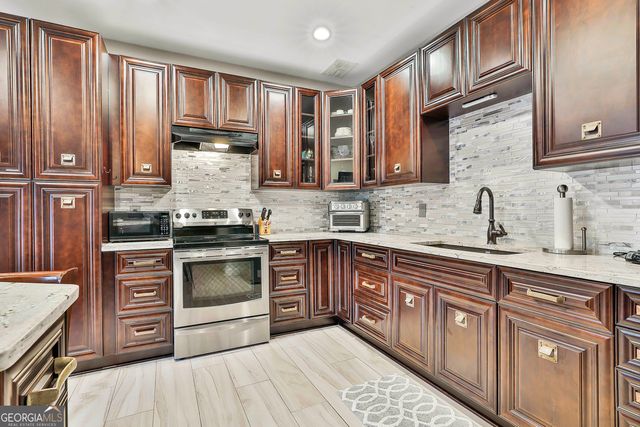 103 Fox Hall Crossing W, Senoia, GA 30276