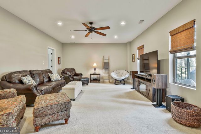 103 Fox Hall Crossing W, Senoia, GA 30276