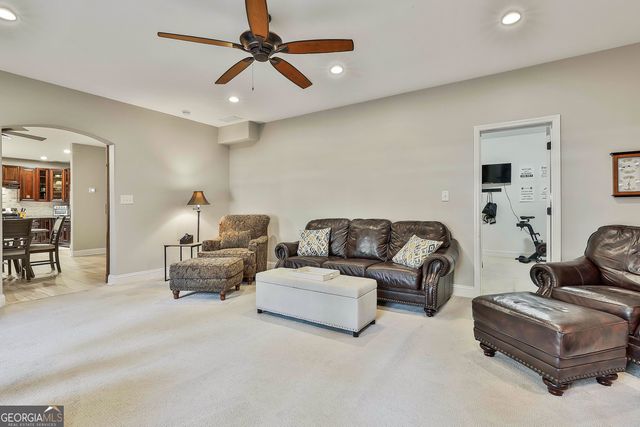 103 Fox Hall Crossing W, Senoia, GA 30276