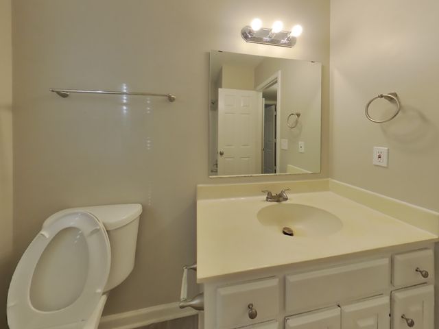 4932 Tulip Grove Ln, Hermitage, TN 37076