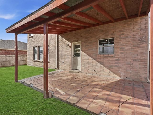 2459 Silverado Trail, Grand Prairie, TX 75052