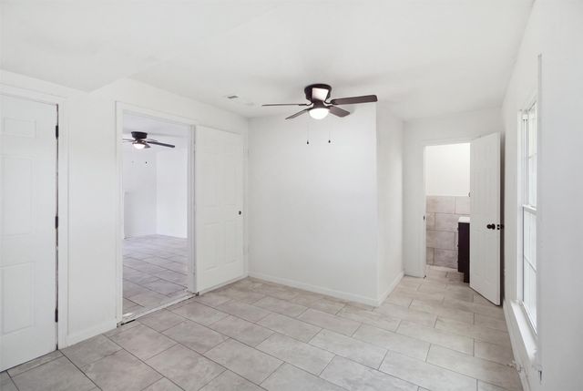 1105 Bell Drive, Greenville, TX 75401