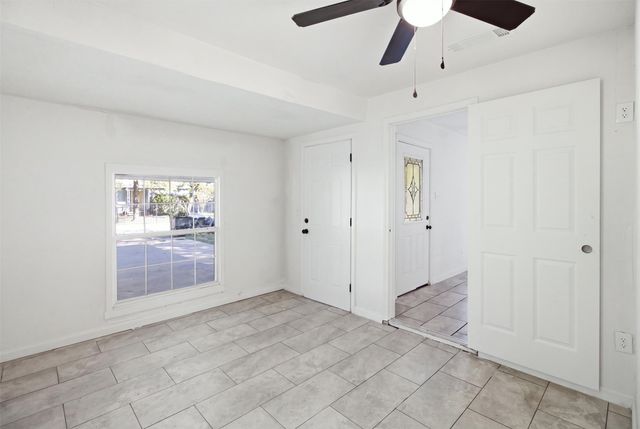 1105 Bell Drive, Greenville, TX 75401