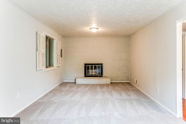662 HERNDON PKWY, Herndon, VA 20170
