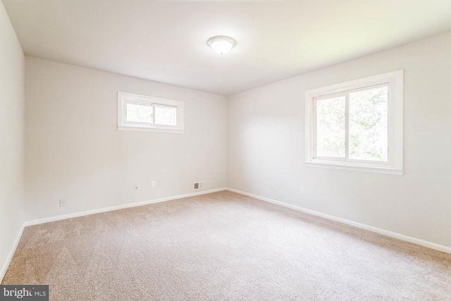 662 HERNDON PKWY, Herndon, VA 20170