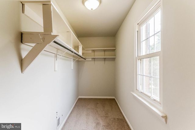 662 HERNDON PKWY, Herndon, VA 20170