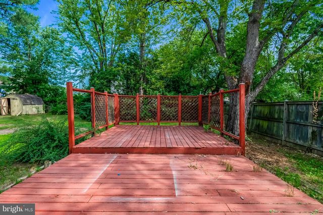 662 HERNDON PKWY, Herndon, VA 20170