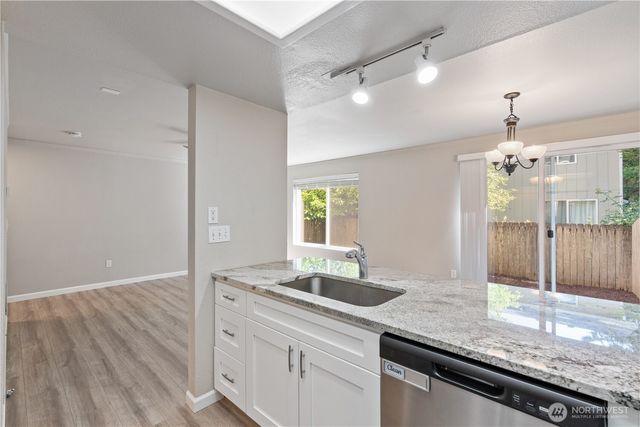 6101 Laguna Lane SE, Lacey, WA 98503