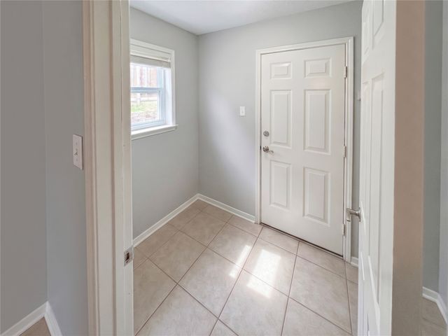 3813 Cromwell Drive, Carrollton, TX 75007