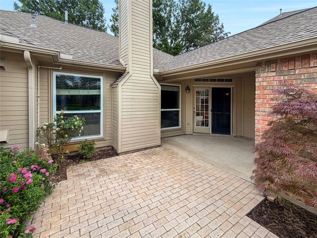 3813 Cromwell Drive, Carrollton, TX 75007