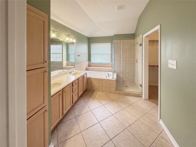 3813 Cromwell Drive, Carrollton, TX 75007