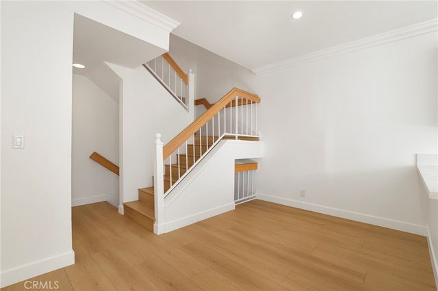 5799 Freebird Lane 102, Oak Park, CA 91377