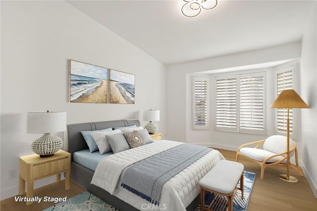 5799 Freebird Lane 102, Oak Park, CA 91377