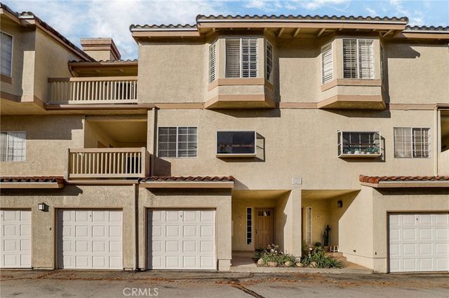 5799 Freebird Lane 102, Oak Park, CA 91377