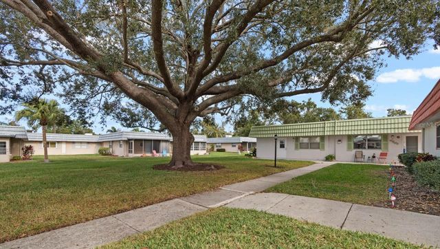 1802 BEDFORD LANE 2, Sun City Center, FL 33573