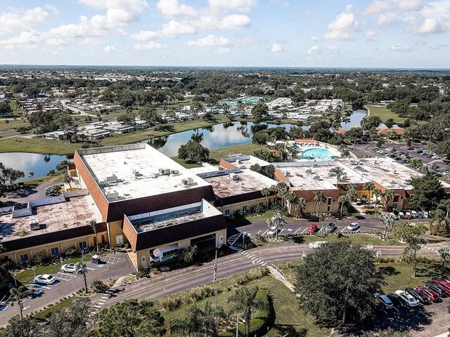 1802 BEDFORD LANE 2, Sun City Center, FL 33573