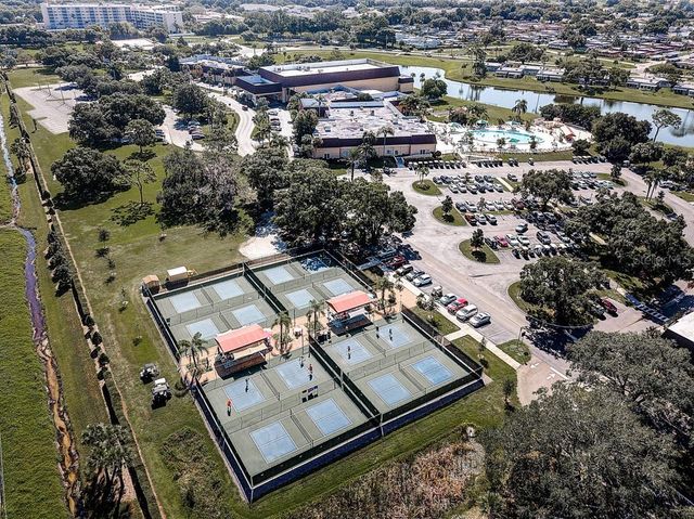 1802 BEDFORD LANE 2, Sun City Center, FL 33573
