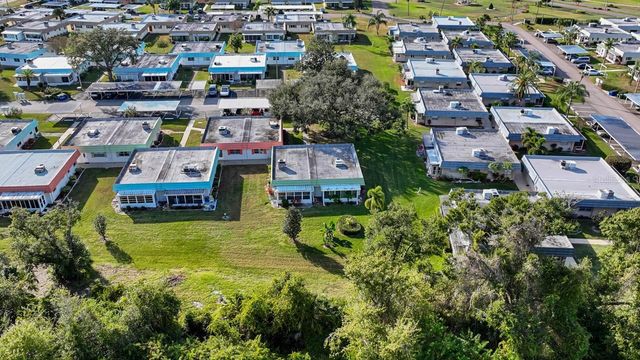 1802 BEDFORD LANE 2, Sun City Center, FL 33573