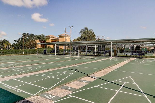 1802 BEDFORD LANE 2, Sun City Center, FL 33573