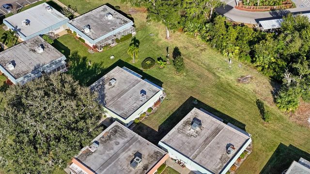 1802 BEDFORD LANE 2, Sun City Center, FL 33573