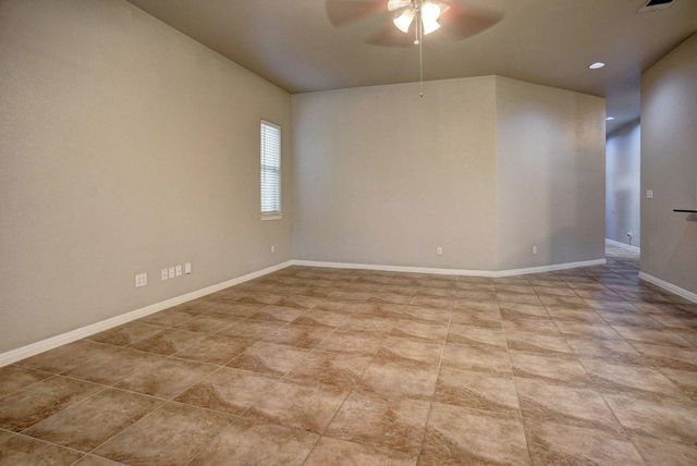105 S Kaupo DR, Bastrop, TX 78602