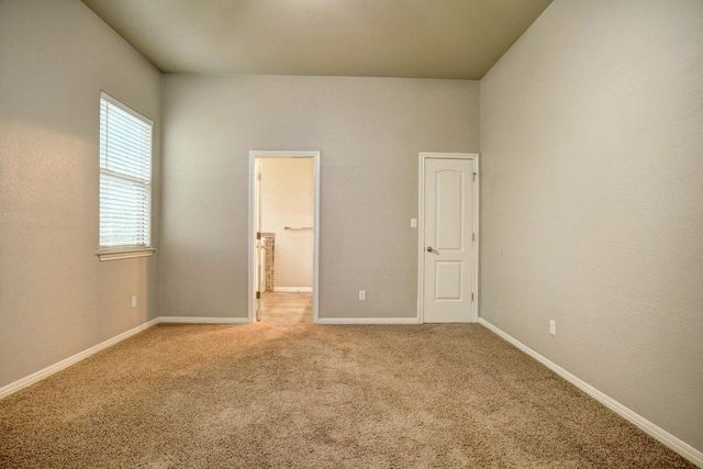105 S Kaupo DR, Bastrop, TX 78602