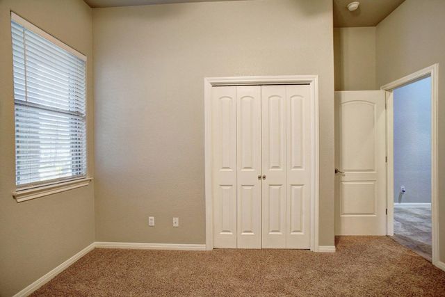 105 S Kaupo DR, Bastrop, TX 78602