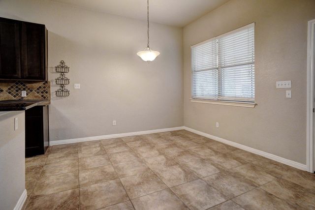 105 S Kaupo DR, Bastrop, TX 78602