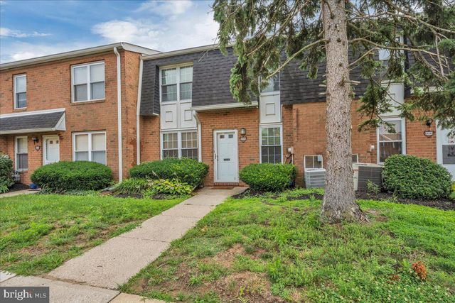 2036 HARBOUR DR, Palmyra, NJ 08065
