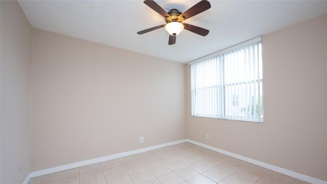 9441 Evergreen Place 401, Davie, FL 33324