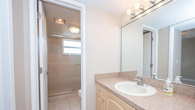 9441 Evergreen Place 401, Davie, FL 33324